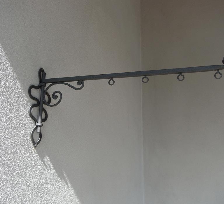 Fabbro Giulio Airoldi - Asta porta insegna